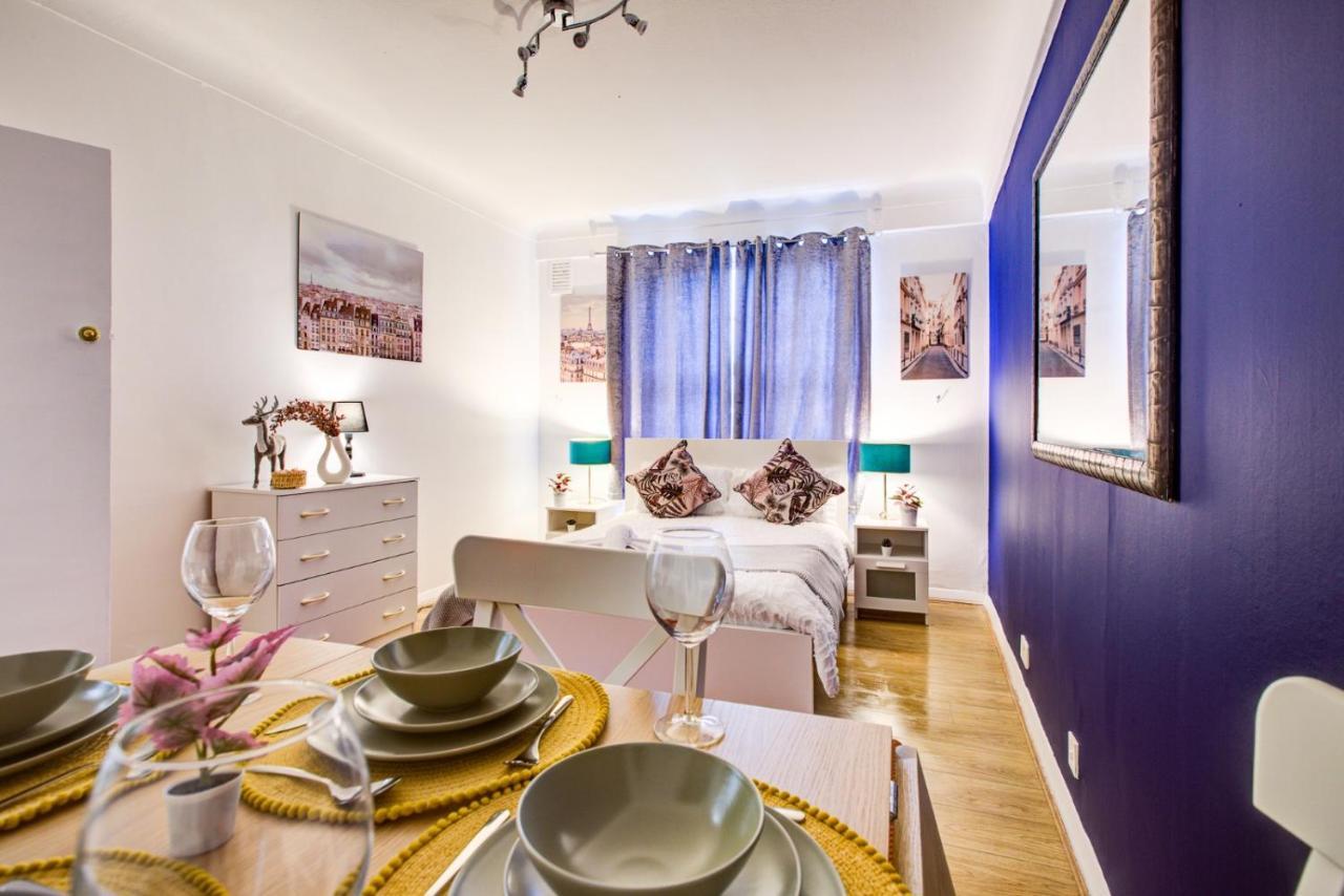 לונדון Evelyn Beautiful 2 Bedroom Apartment מראה חיצוני תמונה